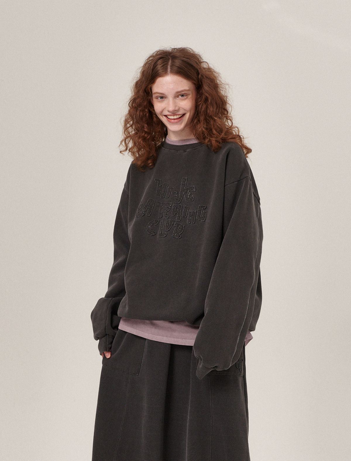 플랫웨이브 인 서울(FLATWAVE IN SEOUL) Hava Patchwork Pigment Sweatshirt Charcoal