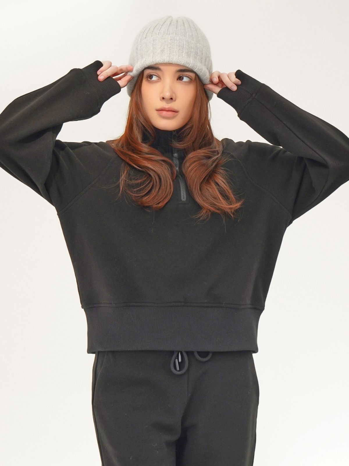 아쿠드(ACUD) (기모) High neck Half Zip up  Sweatshirt _Black