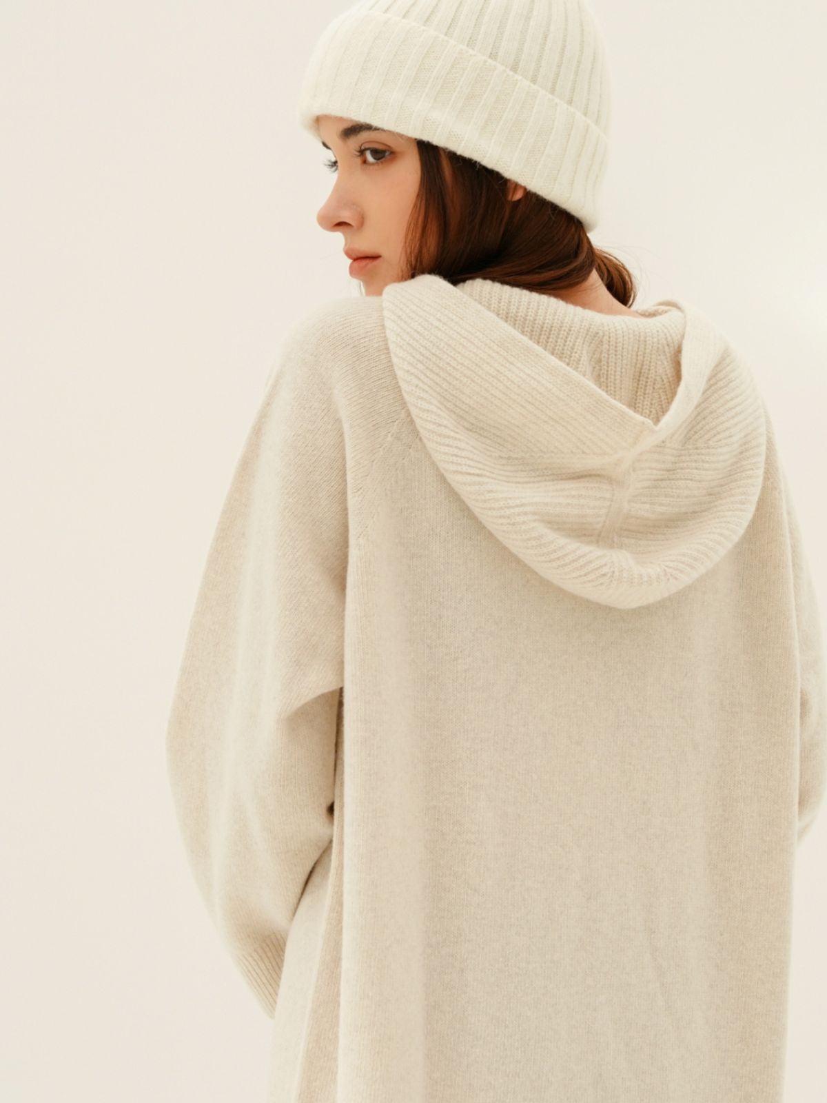 아쿠드(ACUD) Hoodie Knit Long Dress _L.Beige