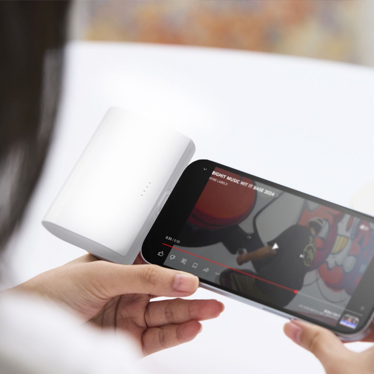 슈틸루스터(STILLUSTER) 휴대용 일체형 도킹 보조배터리 10000mAh
