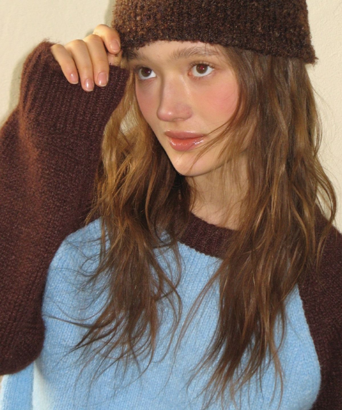 론론(RONRON) WOOL RAGLAN KNIT SKY BROWN