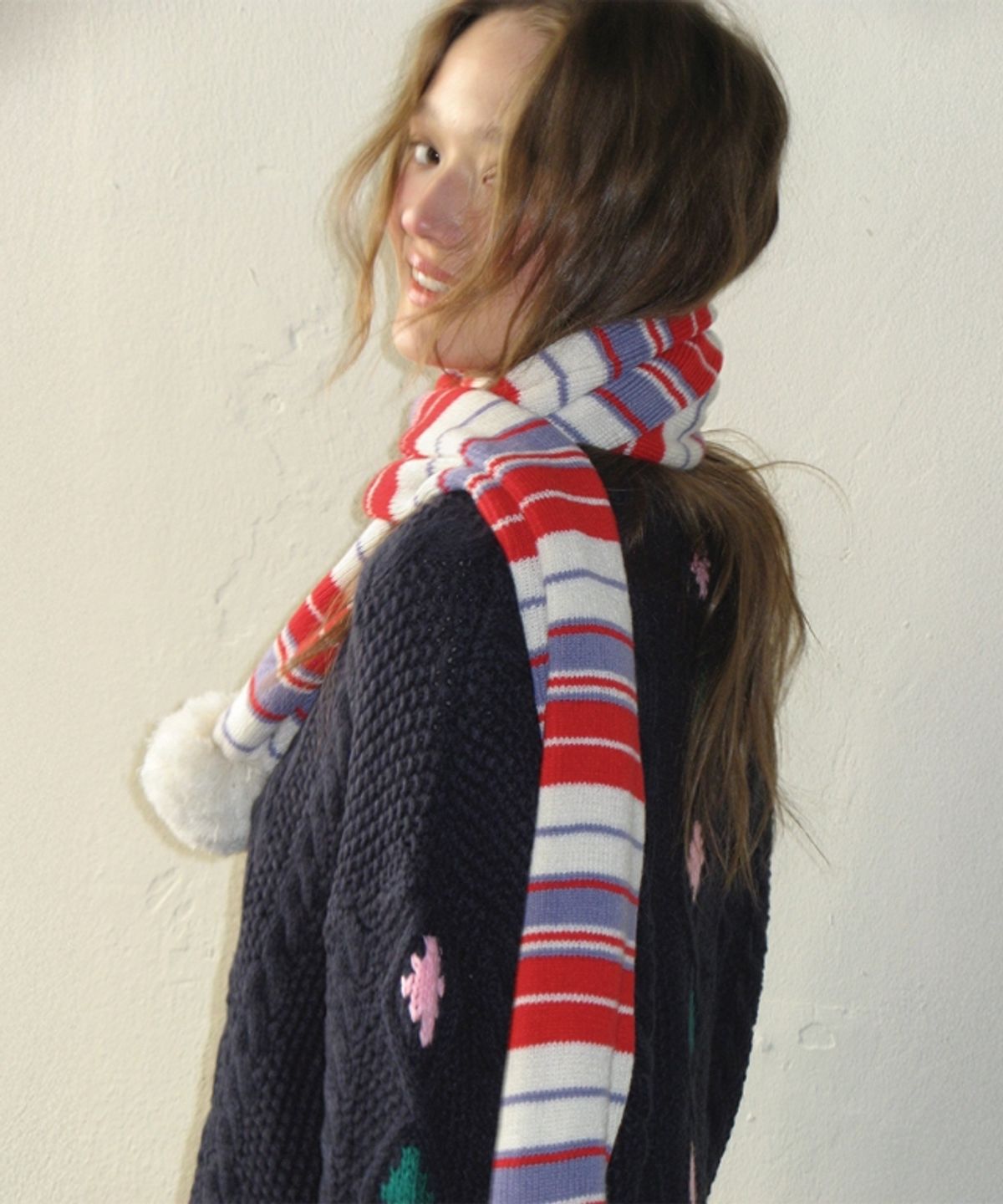 론론(RONRON) MULTI STRIPE BELL KNIT MUFFLER IVORY RED