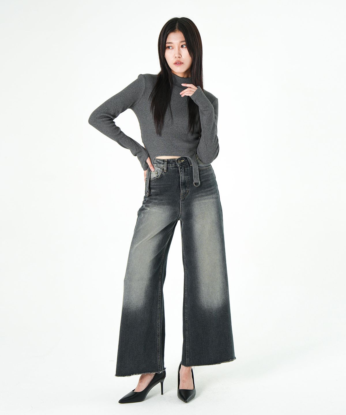 제뉴즈(ZNUZ) 리즈 와이드 데님 팬츠 - 다크 그레이