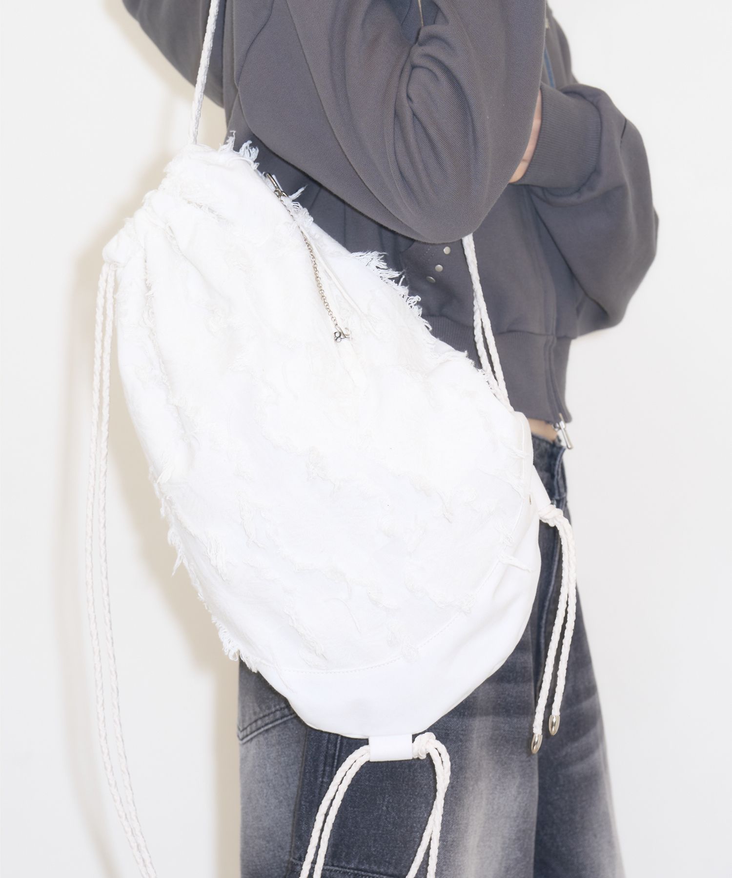 ●ILLIGO● Feather shirring string bag 2 COLOR 5013027136 MUSINSA | ILLIGO Feather Shirring String Bag - 2 COLOR