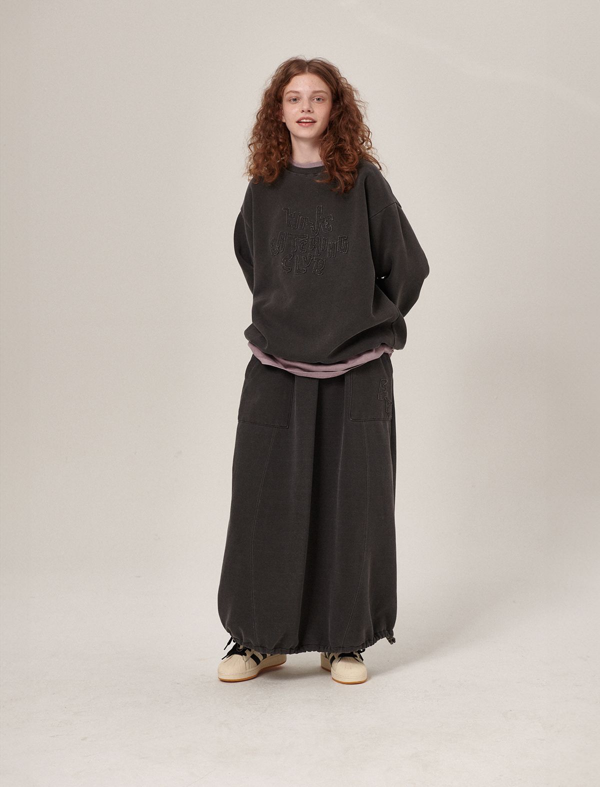 플랫웨이브 인 서울(FLATWAVE IN SEOUL) Hava Patchwork Pigment SweatShirt/Skirt Set Charcoal