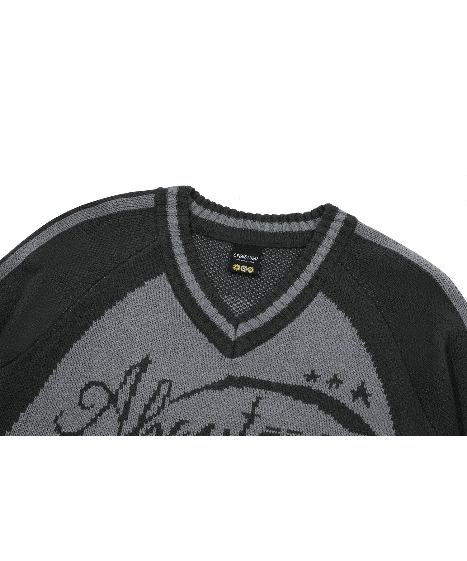 ★CPGN STUDIO_COMPAGNO★ Enjoy cut V-neck knit charcoal MUSINSA | CPGN STUDIO Enjoy Cut V-Neck Knit Charcoal