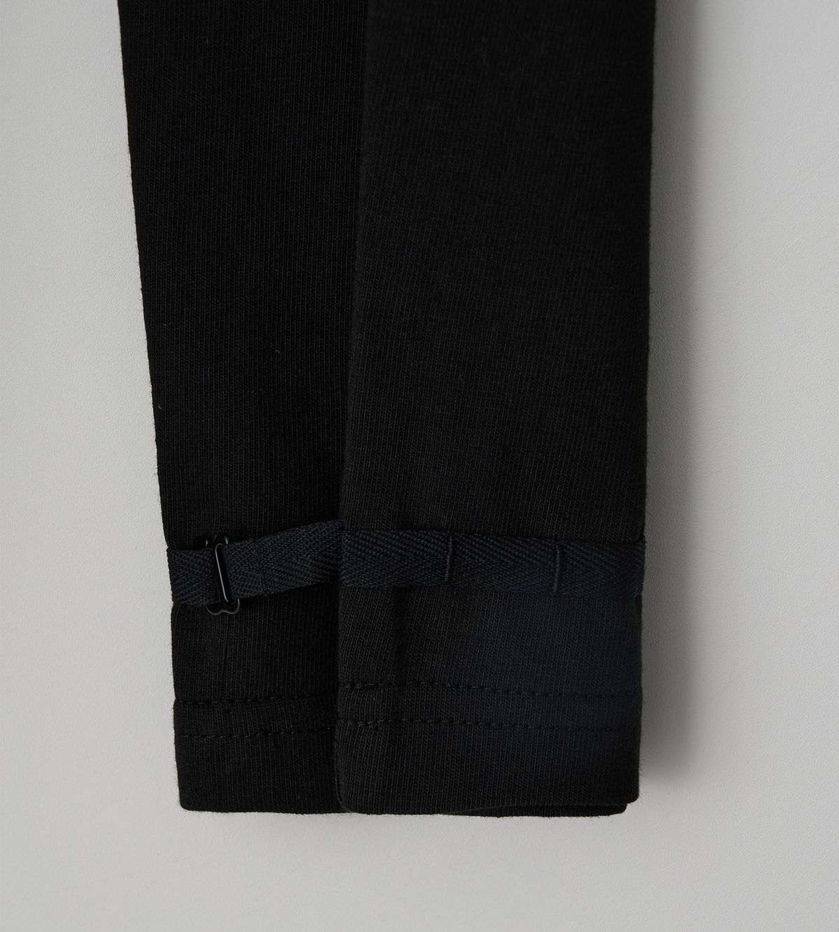 애프터웨이브(AFTERWAVE) Hook Long Sleeve Black