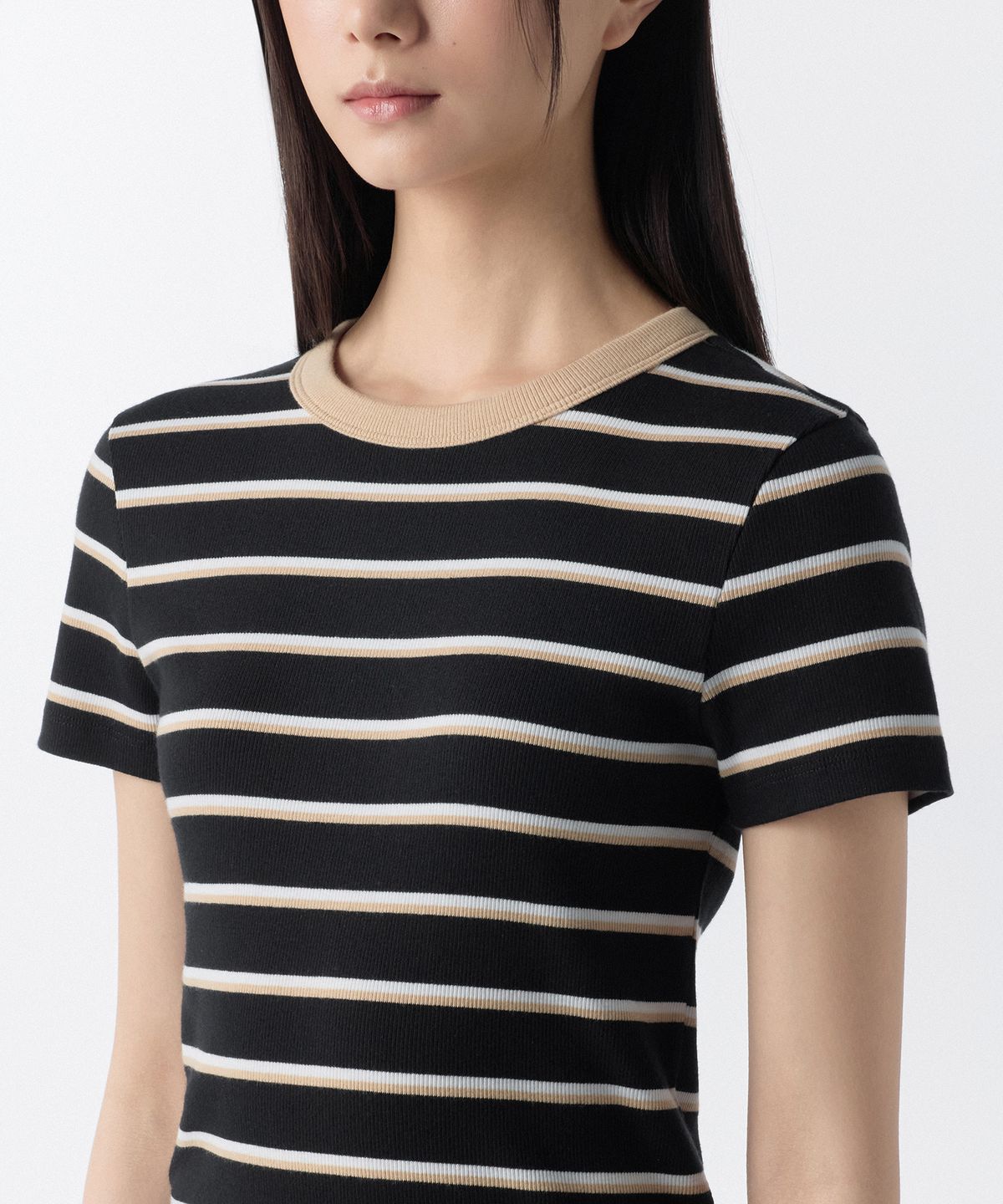 무신사 스탠다드 우먼(MUSINSA STANDARD WOMAN) 우먼즈 리브드 멀티 스트라이프 슬림 티셔츠 [블랙]