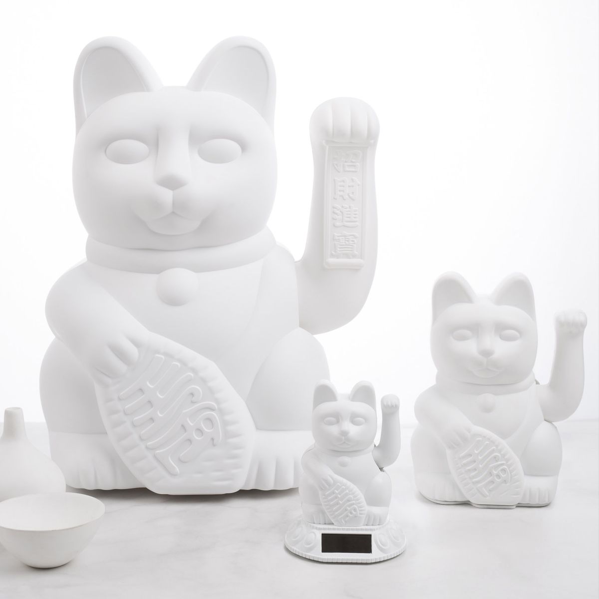 동키프로덕트(DONKEY PRODUCTS) 럭키캣 화이트 15cm