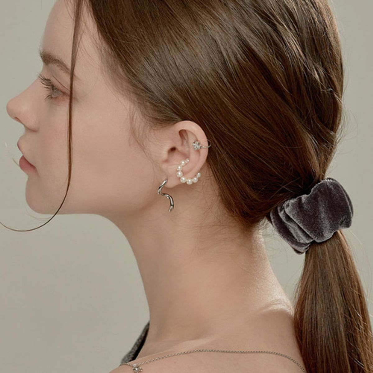 베스티(BESTY) 그레이스 펄 이어커프 (Grace Pearl Earcuff)