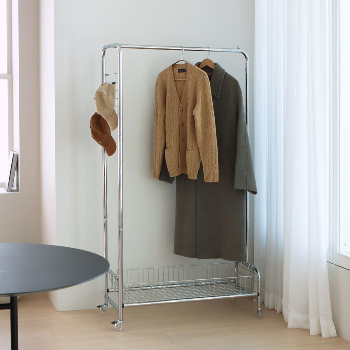 하우스플랜(HOUSEPLAN) 하우스플랜온 미드센추리 트롤리 행거 2sizes