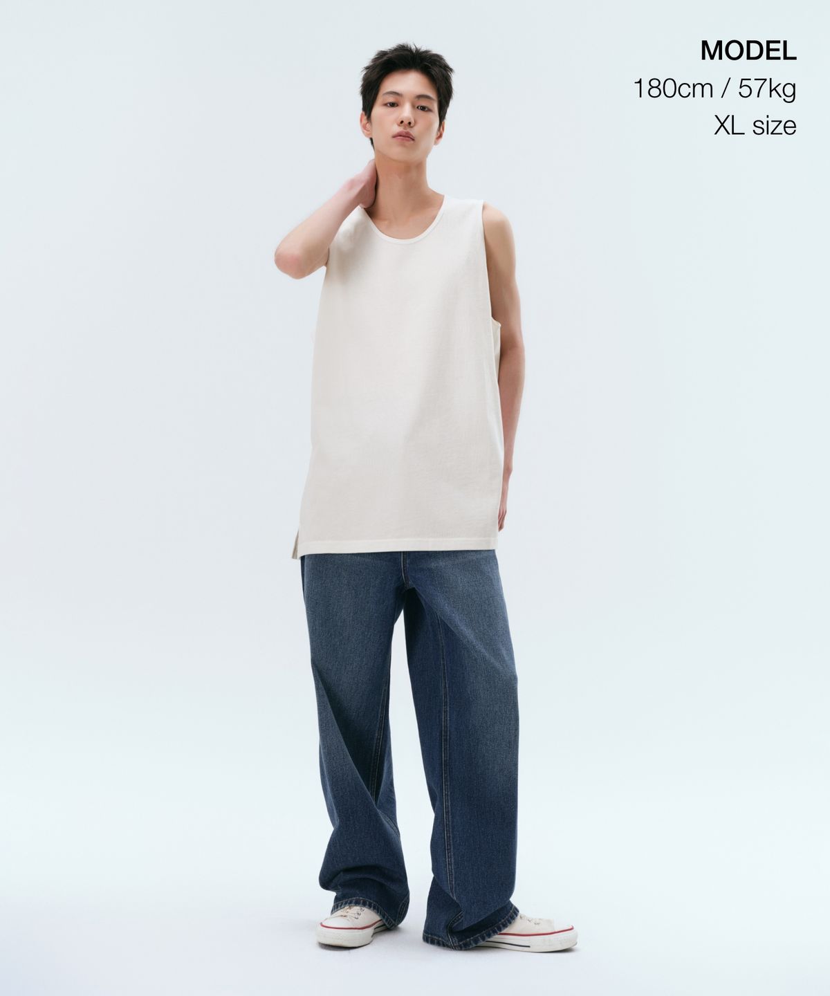 무신사 스탠다드(MUSINSA STANDARD) 레이어드 스쿱 넥 슬리브리스 탑 [크림]