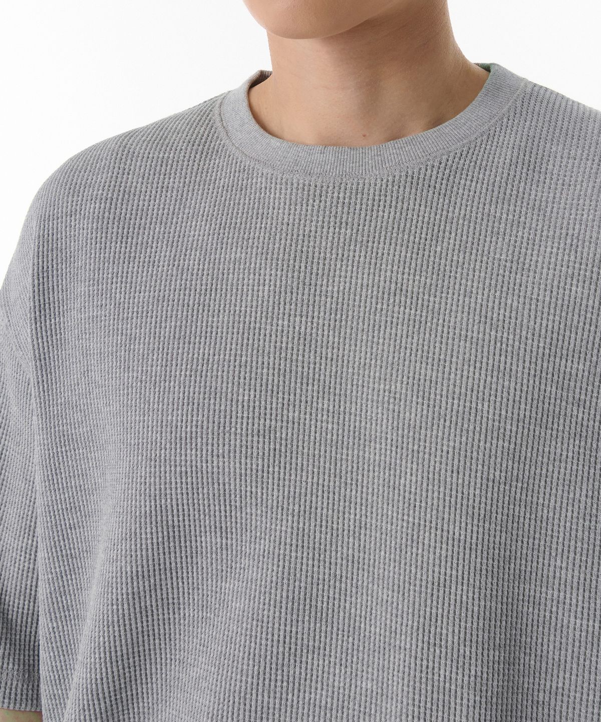 무신사 스탠다드(MUSINSA STANDARD) 와플 릴렉스드 크루 넥 티셔츠 [미디엄 그레이]