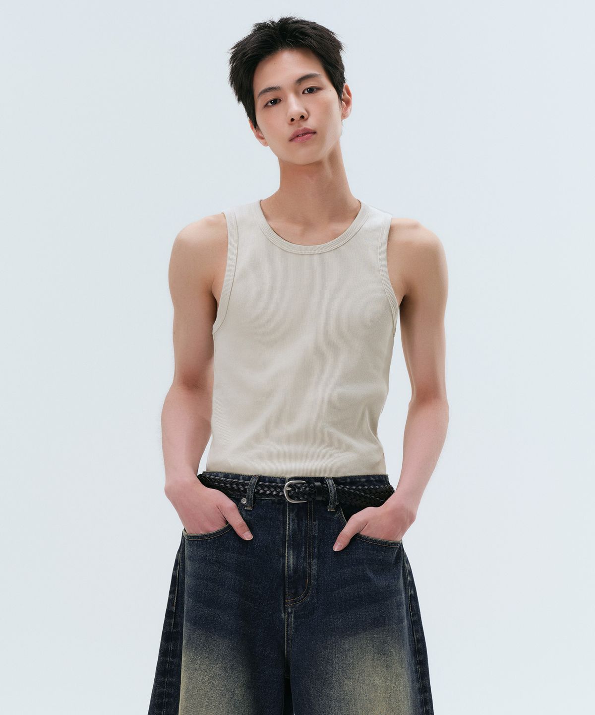무신사 스탠다드(MUSINSA STANDARD) 에센셜 탱크 탑 [더스티 크림]