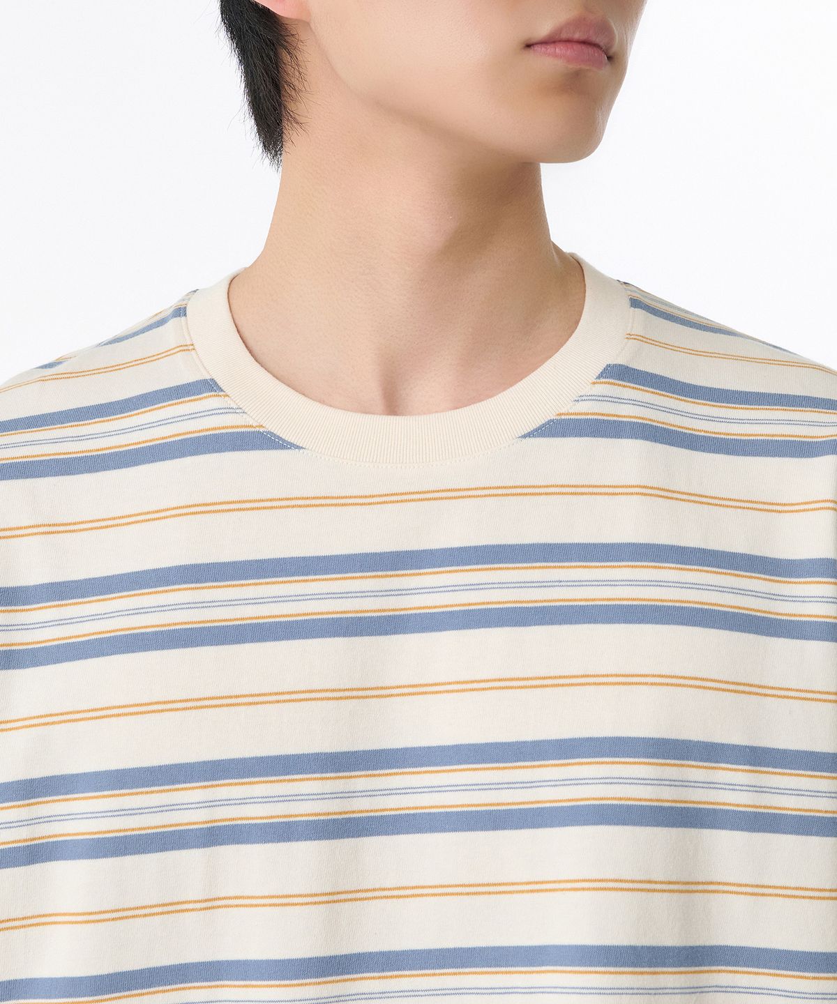 무신사 스탠다드(MUSINSA STANDARD) 멀티 스트라이프 릴렉스드 티셔츠 3 [에크루]