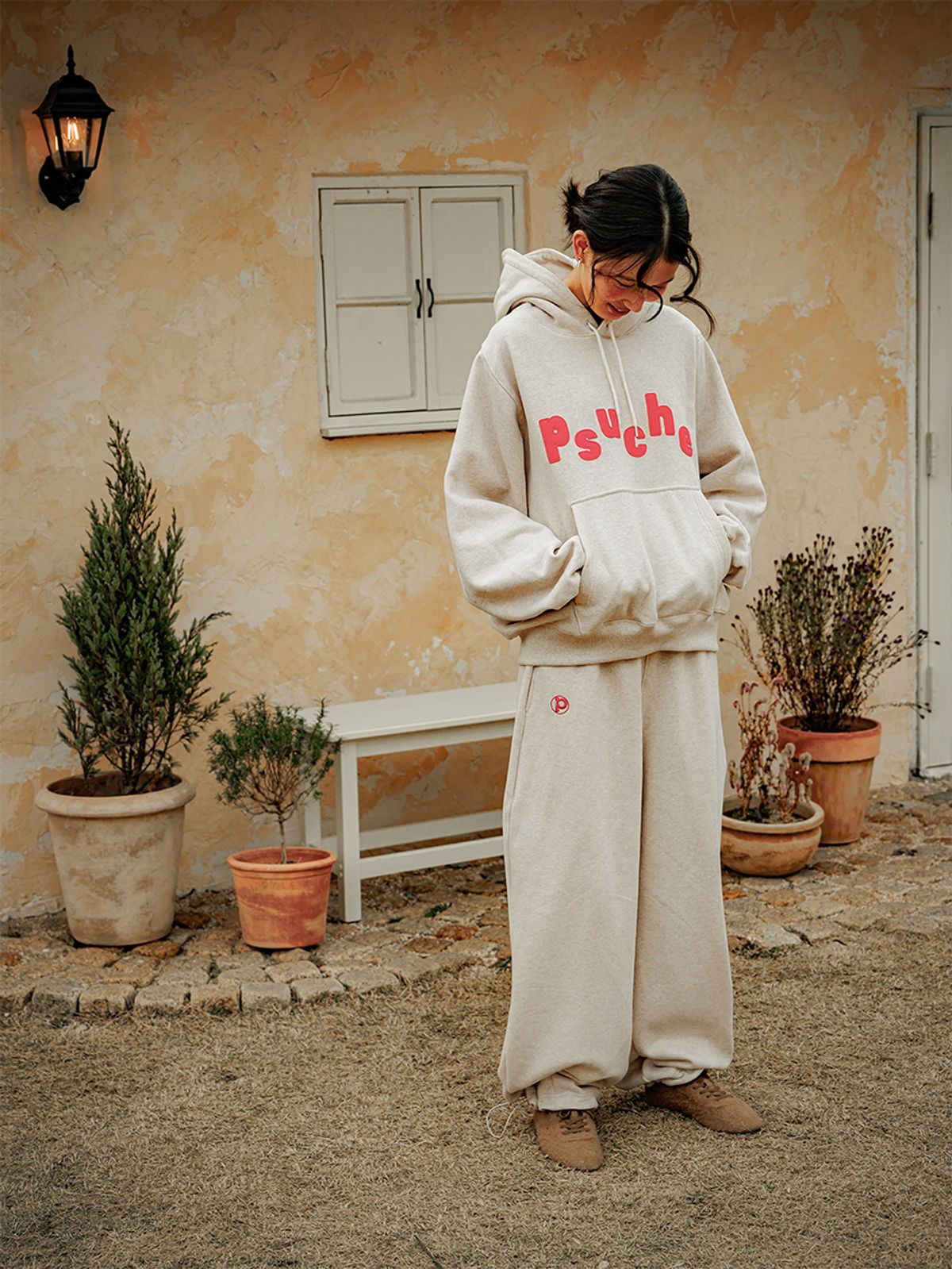 프쉬케(PSUCHE) 2WAY OVERFIT SWEATPANTS_MELANGE CREAM