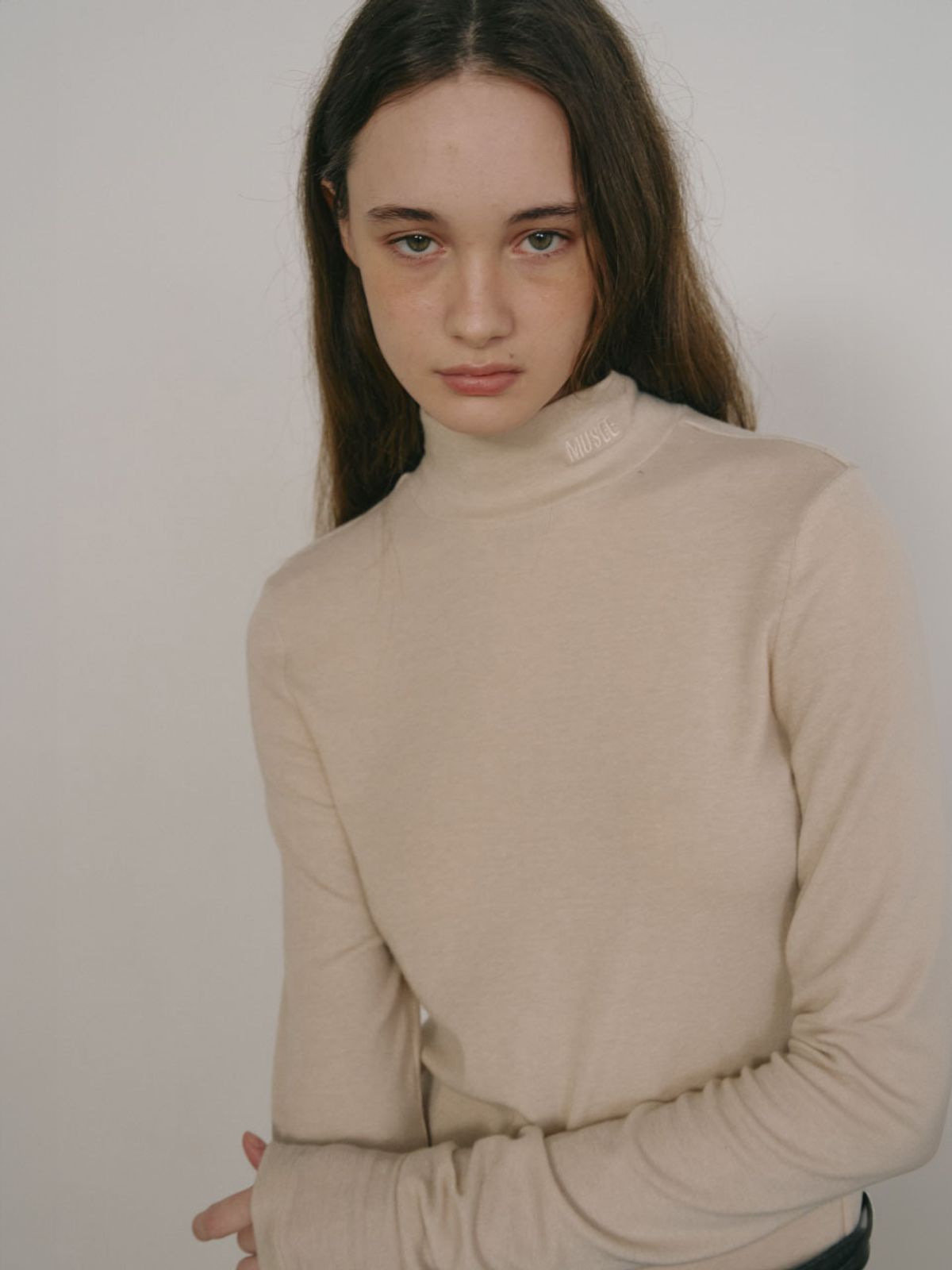 뮤제(MUSEE) SIENNA Wool-Blend Turtleneck Top_Beige
