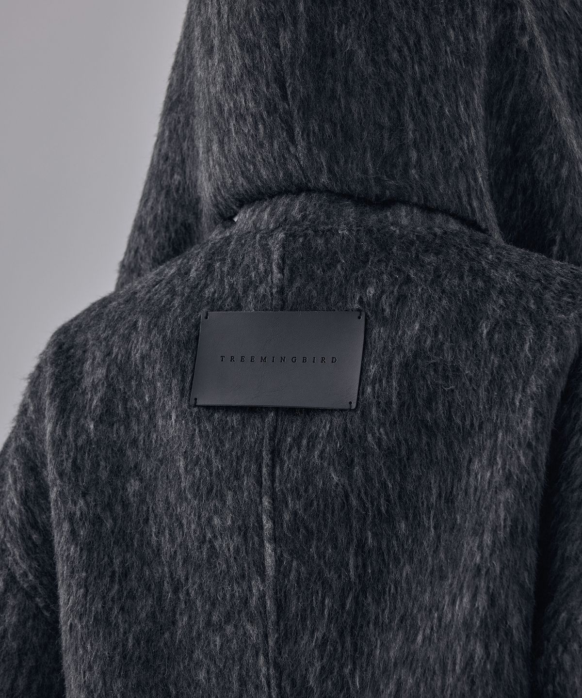 트리밍버드(TREEMINGBIRD) Hairy Hoddie Muffler Set-up Crop Coat [ Charcoal ]