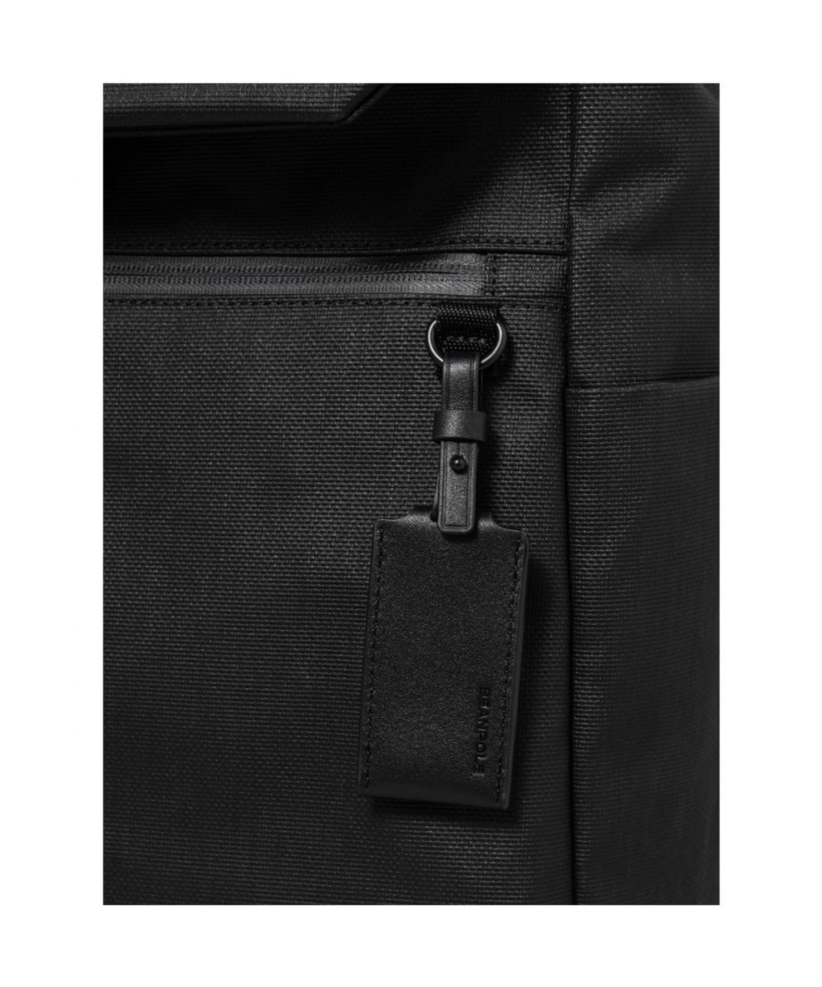 빈폴 액세서리(BEANPOLE ACCESSORY) 디노 미디엄 플랩 백팩 - 블랙
