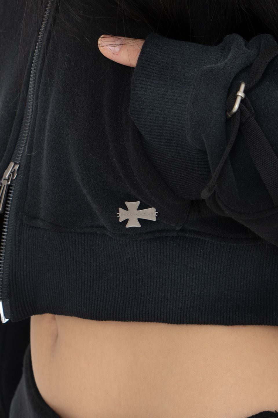 MUSINSA | 2000ARCHIVES LUXURY IS A DREAM HOODIE ZIP UP (BLACK)