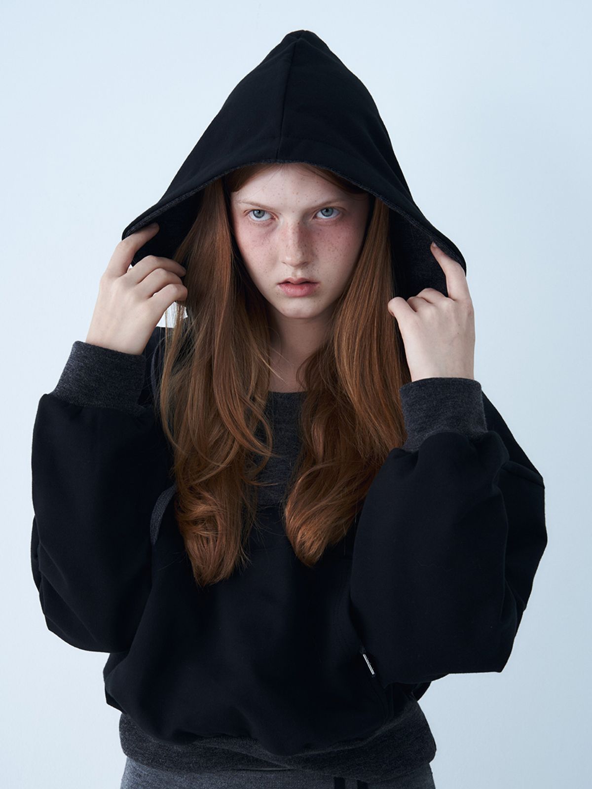 쎄쎄쎄(SETSETSET) DEN THICK HOODIE (BLACK)