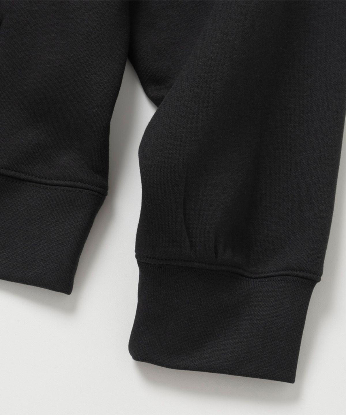 엑스오엑스(XOX) 노리미트 기모 오버핏 후드 스웻 셔츠 블랙 화이트