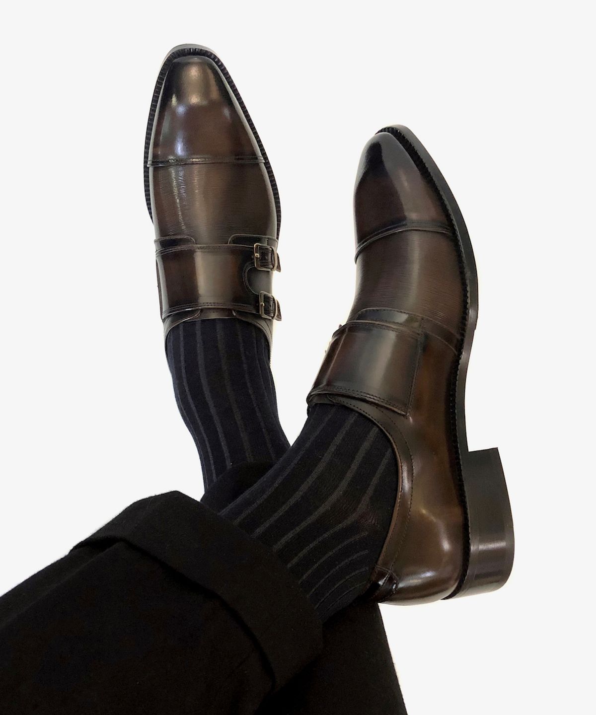 조앤슈(JOENSHOE) 러셀 클래식 더블 몽크스트랩 빗살 다크브라운