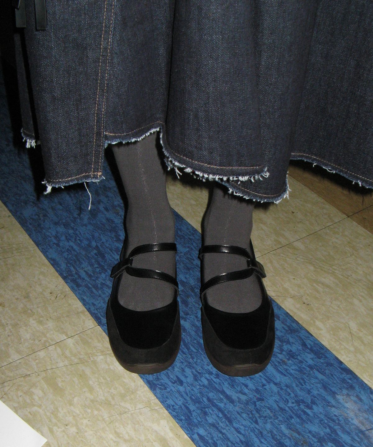 포기무디(FOGGY MOODY) Bitter 0002. Rubber Sole Curved Velcro - 3colors