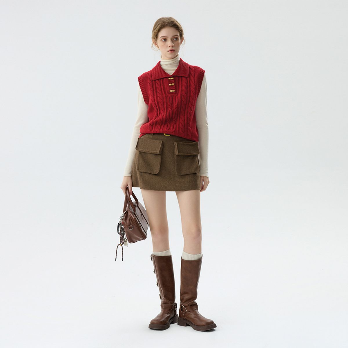 웬스데이딜라잇(WEDNESDAY DELIGHT) WD_Cable horn button knit vest_2color
