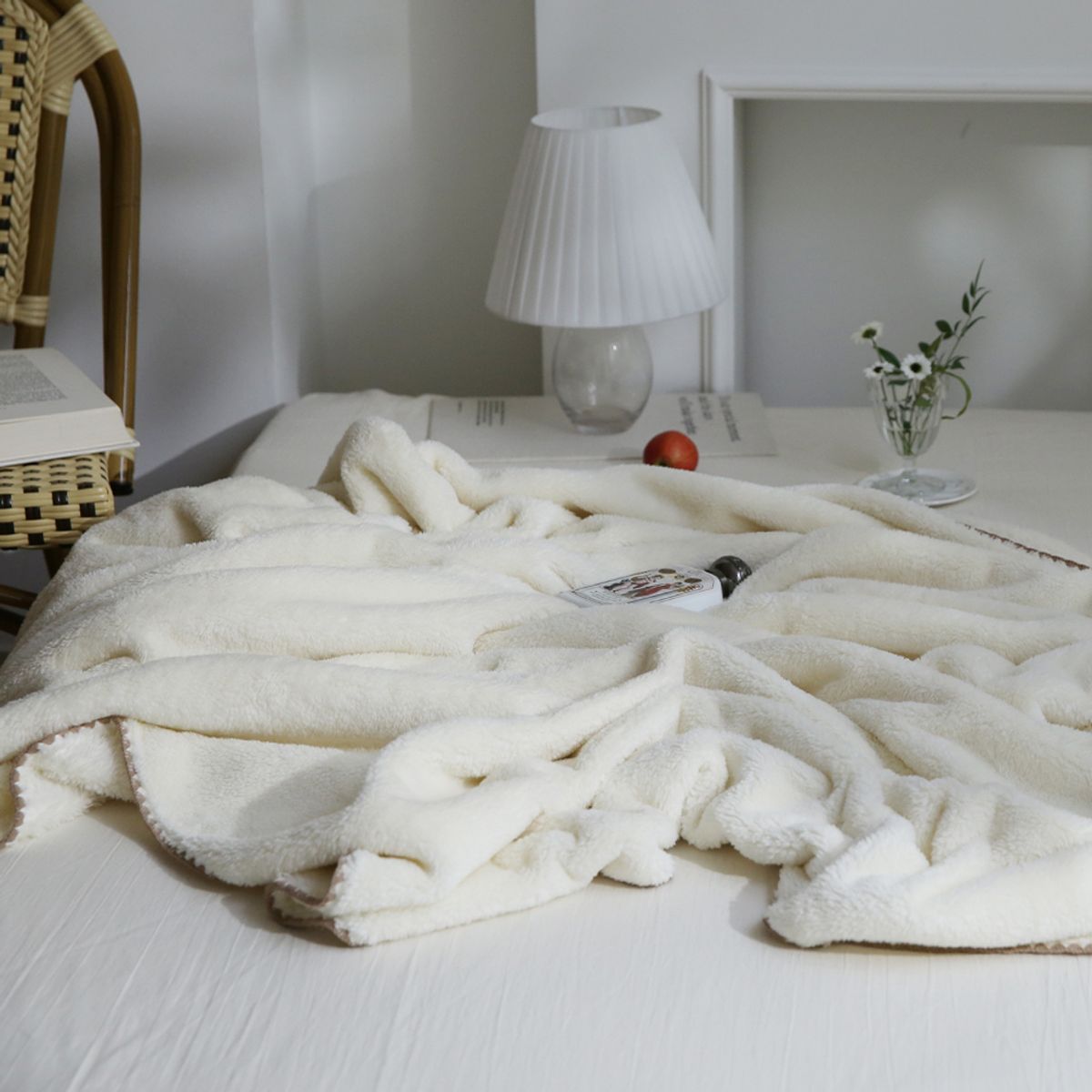 메종드룸룸(MAISON DE ROOMROOM) 소프트 리본 블랭킷 4colors