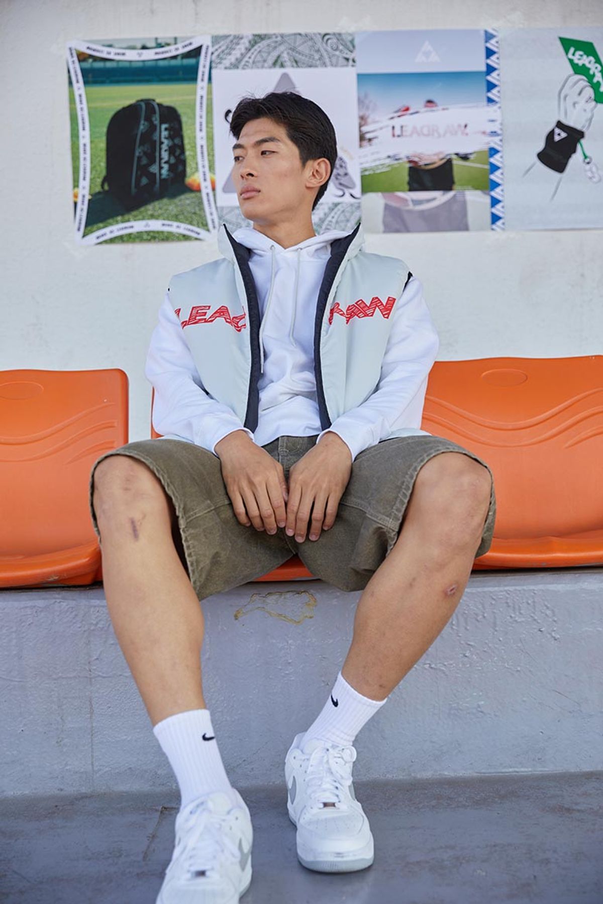 리드로(LEADRAW) 핑거프린트 리버시블 패딩 베스트 _ 화이트
