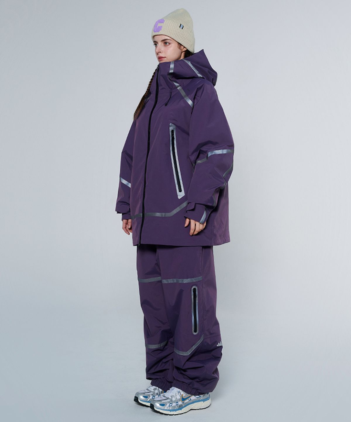 돌아우터웨어(DOLL OUTERWEAR) [DOLL X DUMDIDUM] 2425 베가 자켓&팬츠 보드복 세트 DARK PURPLE 남녀공용