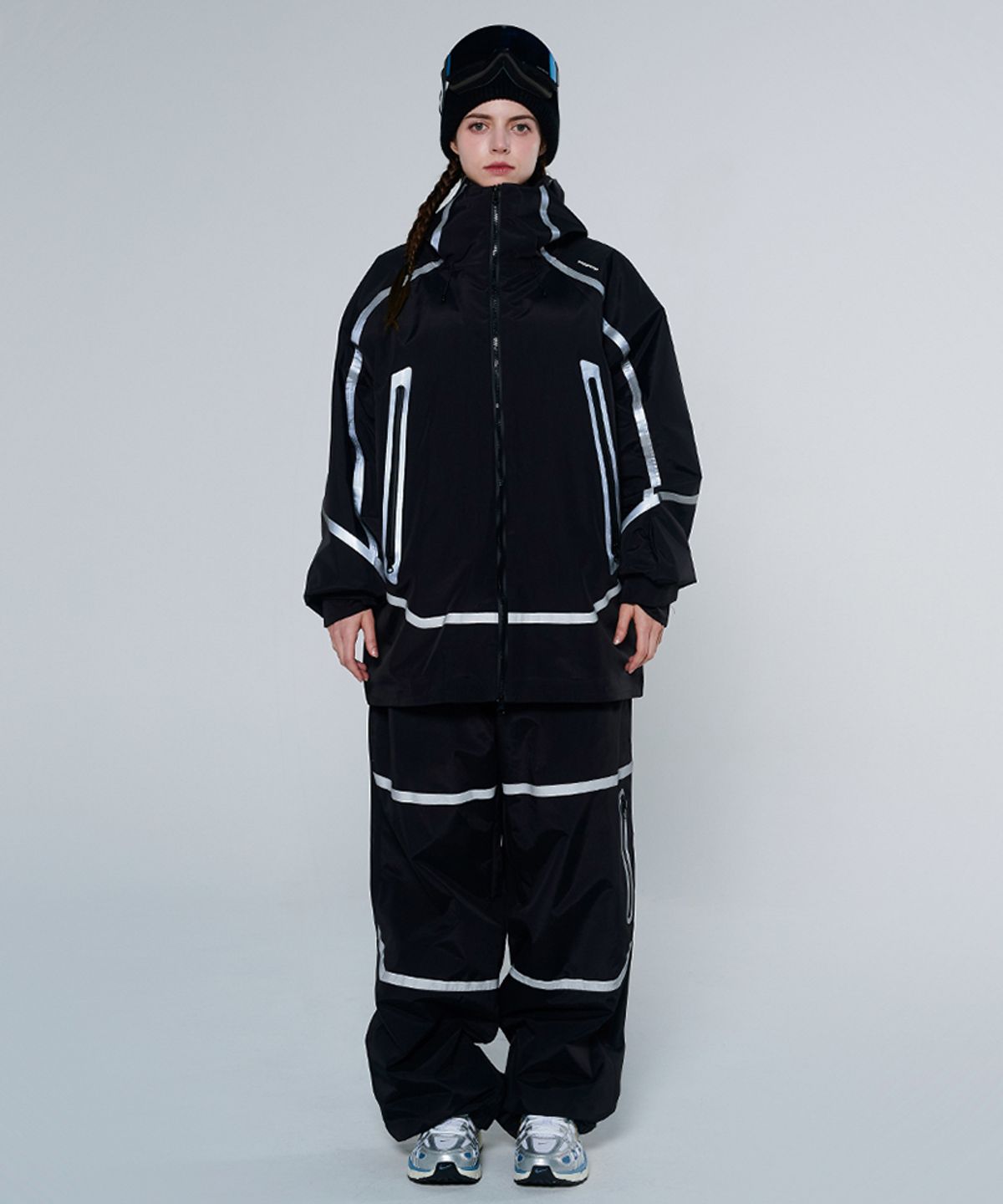돌아우터웨어(DOLL OUTERWEAR) [DOLL X DUMDIDUM] 2425 베가 자켓&팬츠 보드복 세트 BLACK 남녀공용