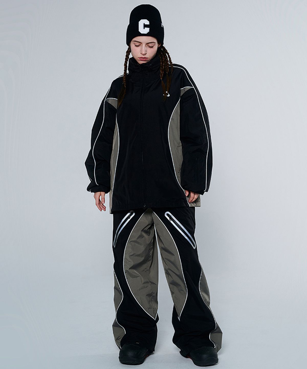 돌아우터웨어(DOLL OUTERWEAR) [DOLL X DUMDIDUM] 2425 페이드 자켓&팬츠 보드복 세트 BLACK GRAY 남녀공용