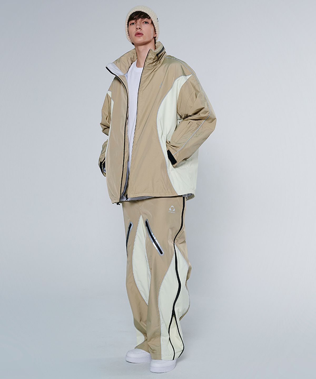 돌아우터웨어(DOLL OUTERWEAR) [DOLL X DUMDIDUM] 2425 페이드 자켓&팬츠 보드복 세트 BEIGE IVORY 남녀공용