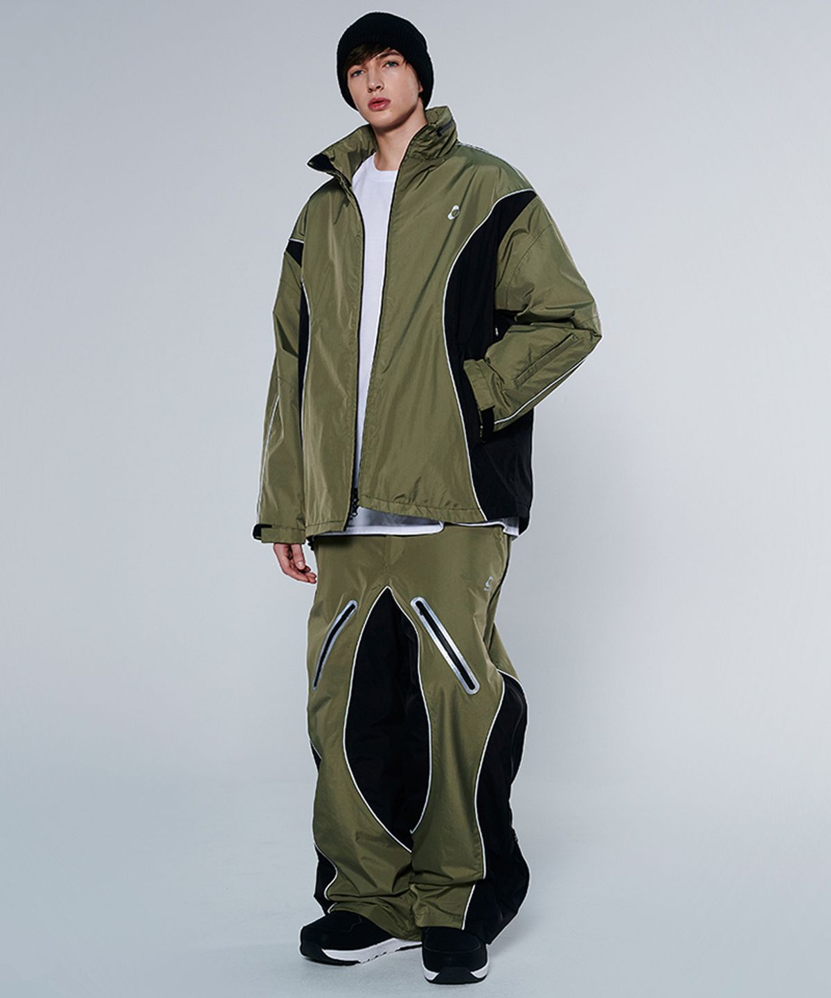 돌아우터웨어(DOLL OUTERWEAR) [DOLL X DUMDIDUM] 2425 페이드 자켓&팬츠 보드복 세트 KHAKI BLACK 남녀공용
