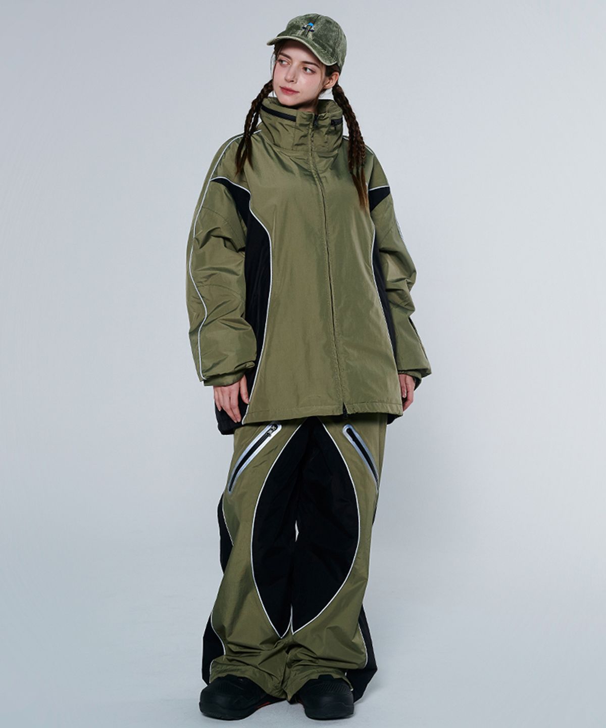 돌아우터웨어(DOLL OUTERWEAR) [DOLL X DUMDIDUM] 2425 페이드 자켓&팬츠 보드복 세트 KHAKI BLACK 남녀공용