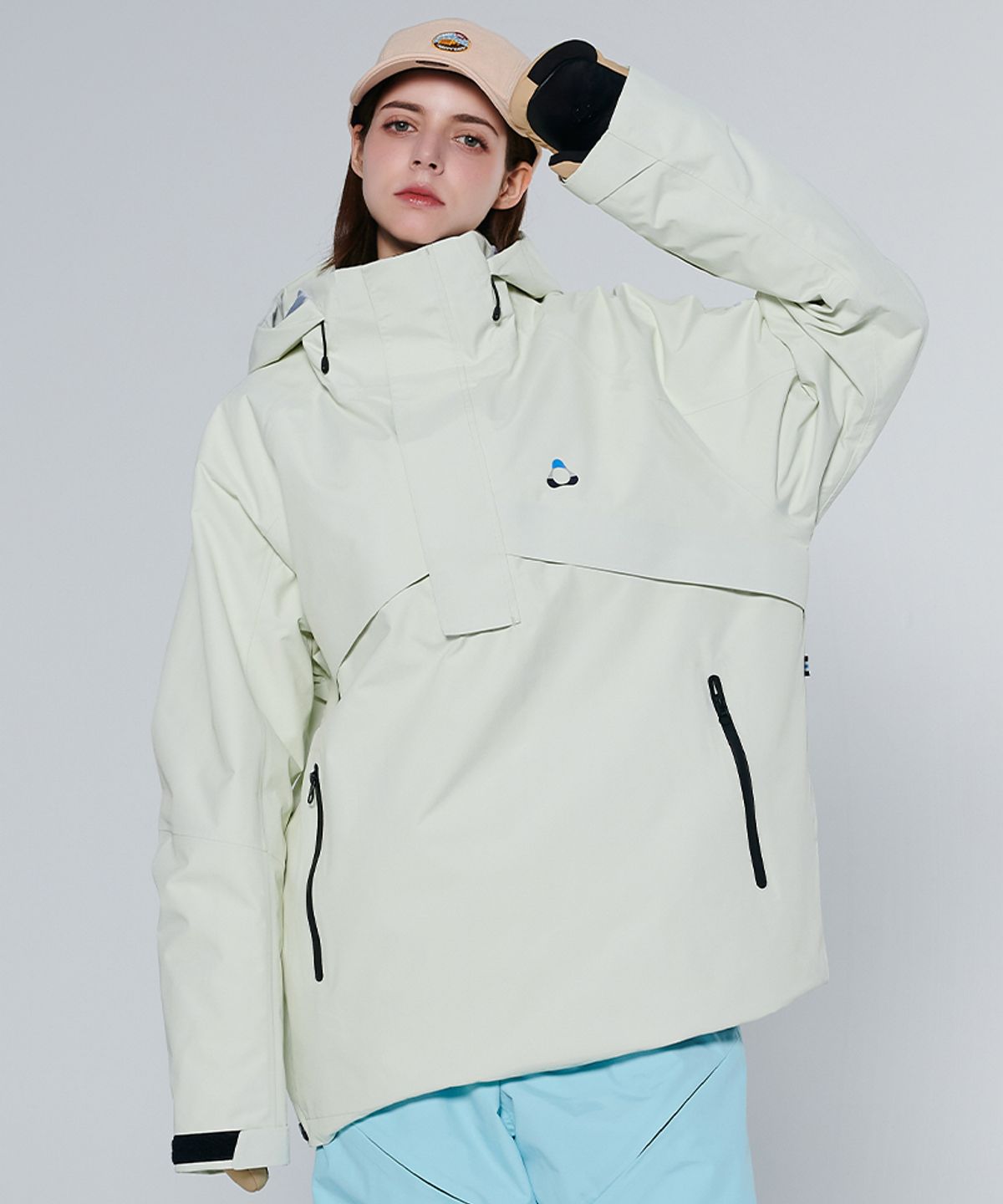 돌아우터웨어(DOLL OUTERWEAR) [DOLL X DUMDIDUM] 2425 스피카 보드복 아노락 자켓 IVORY 남녀공용