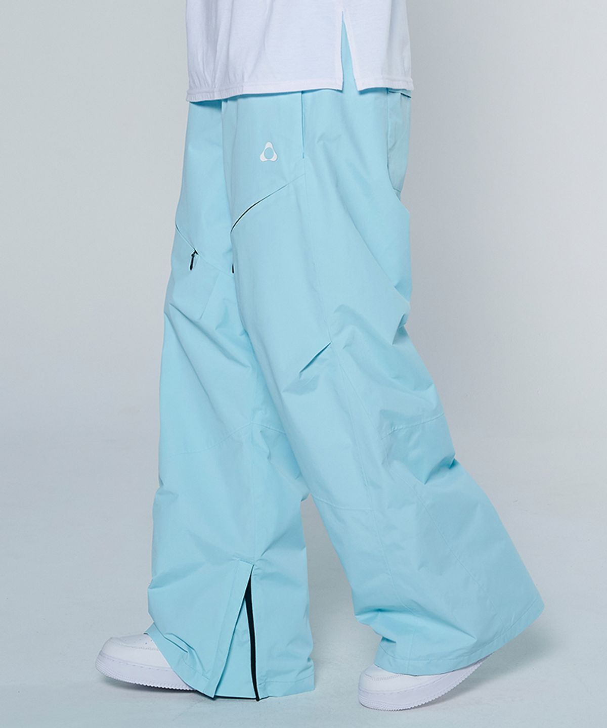 돌아우터웨어(DOLL OUTERWEAR) [DOLL X DUMDIDUM] 2425 스피카 보드복 팬츠 SKY BLUE 남녀공용