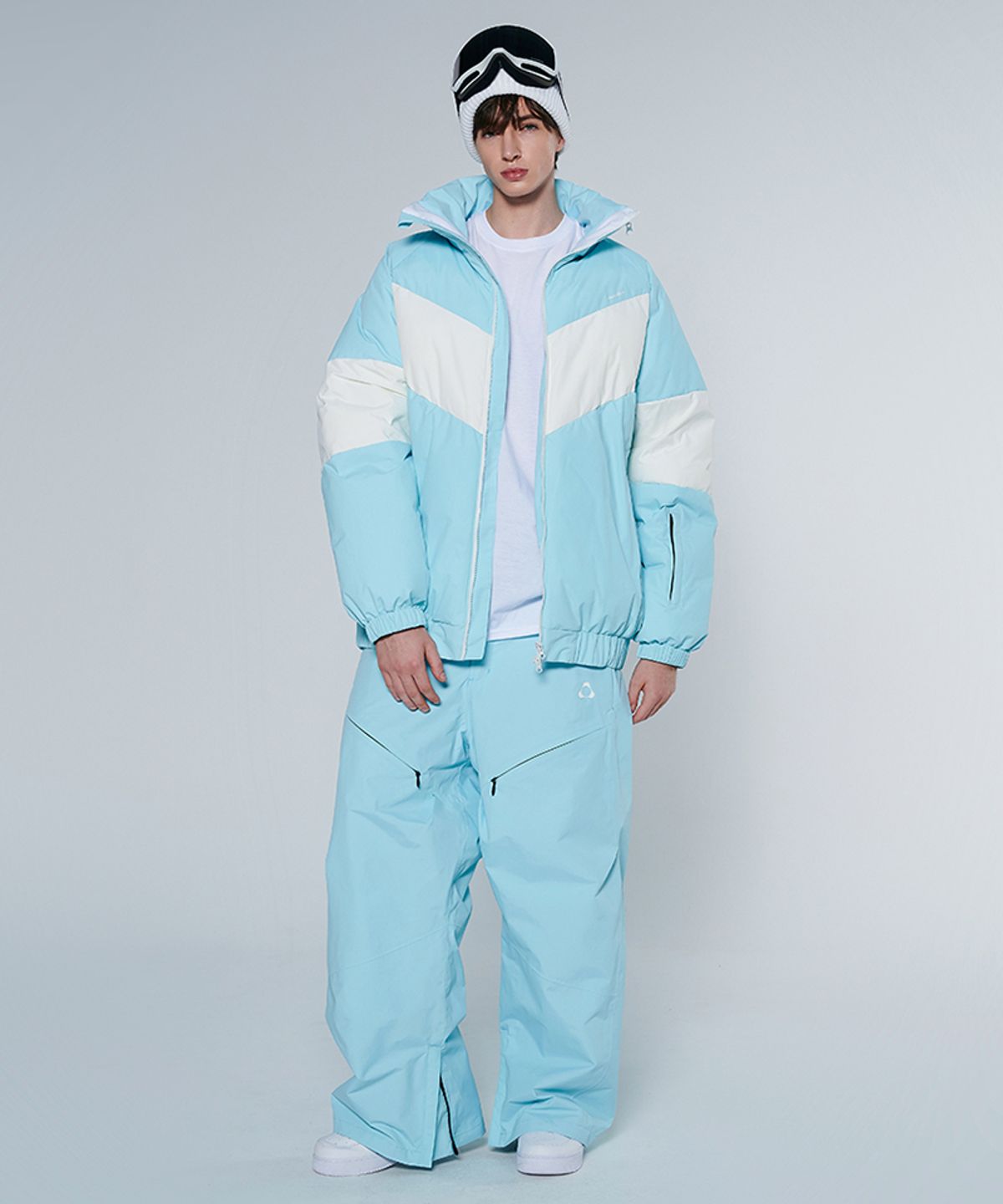 돌아우터웨어(DOLL OUTERWEAR) [DOLL X DUMDIDUM] 2425 스피카 보드복 팬츠 SKY BLUE 남녀공용