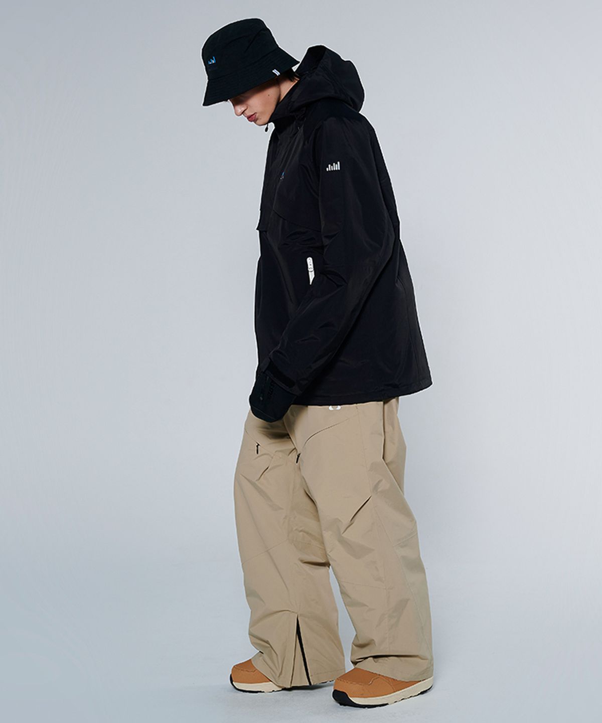 돌아우터웨어(DOLL OUTERWEAR) [DOLL X DUMDIDUM] 2425 스피카 보드복 팬츠 BEIGE 남녀공용