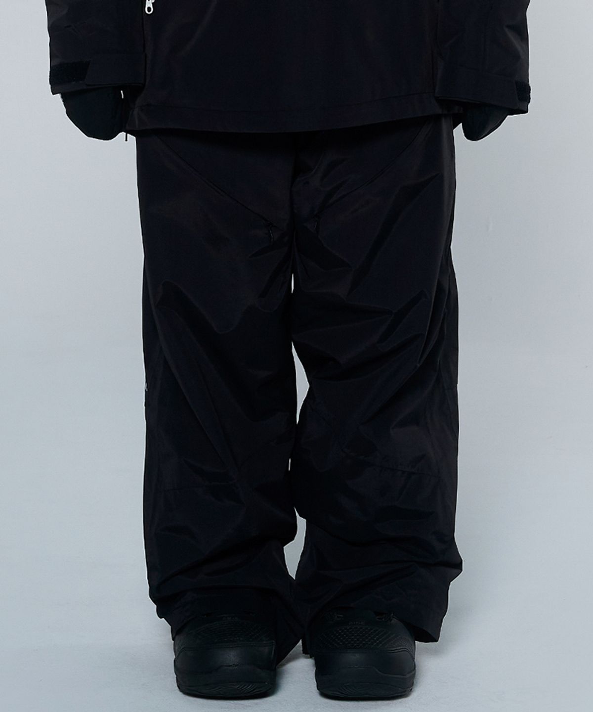 돌아우터웨어(DOLL OUTERWEAR) [DOLL X DUMDIDUM] 2425 스피카 보드복 팬츠 BLACK 남녀공용