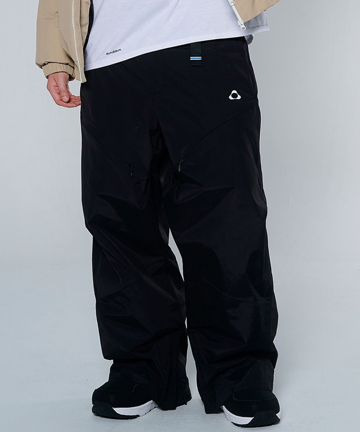돌아우터웨어(DOLL OUTERWEAR) [DOLL X DUMDIDUM] 2425 스피카 보드복 팬츠 BLACK 남녀공용
