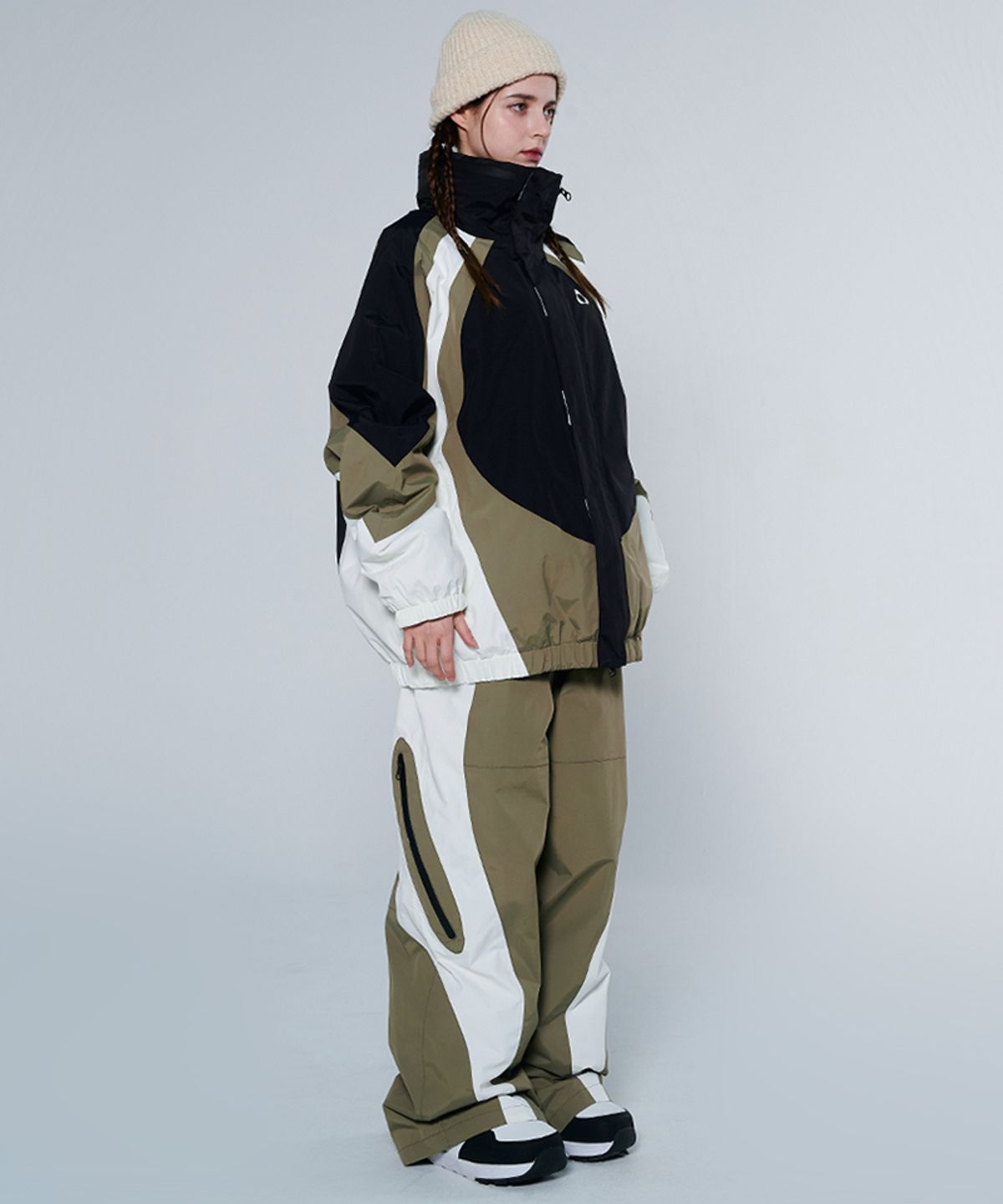 돌아우터웨어(DOLL OUTERWEAR) [DOLL X DUMDIDUM] 2425 알타 자켓&팬츠 보드복 세트 KHAKI 남녀공용