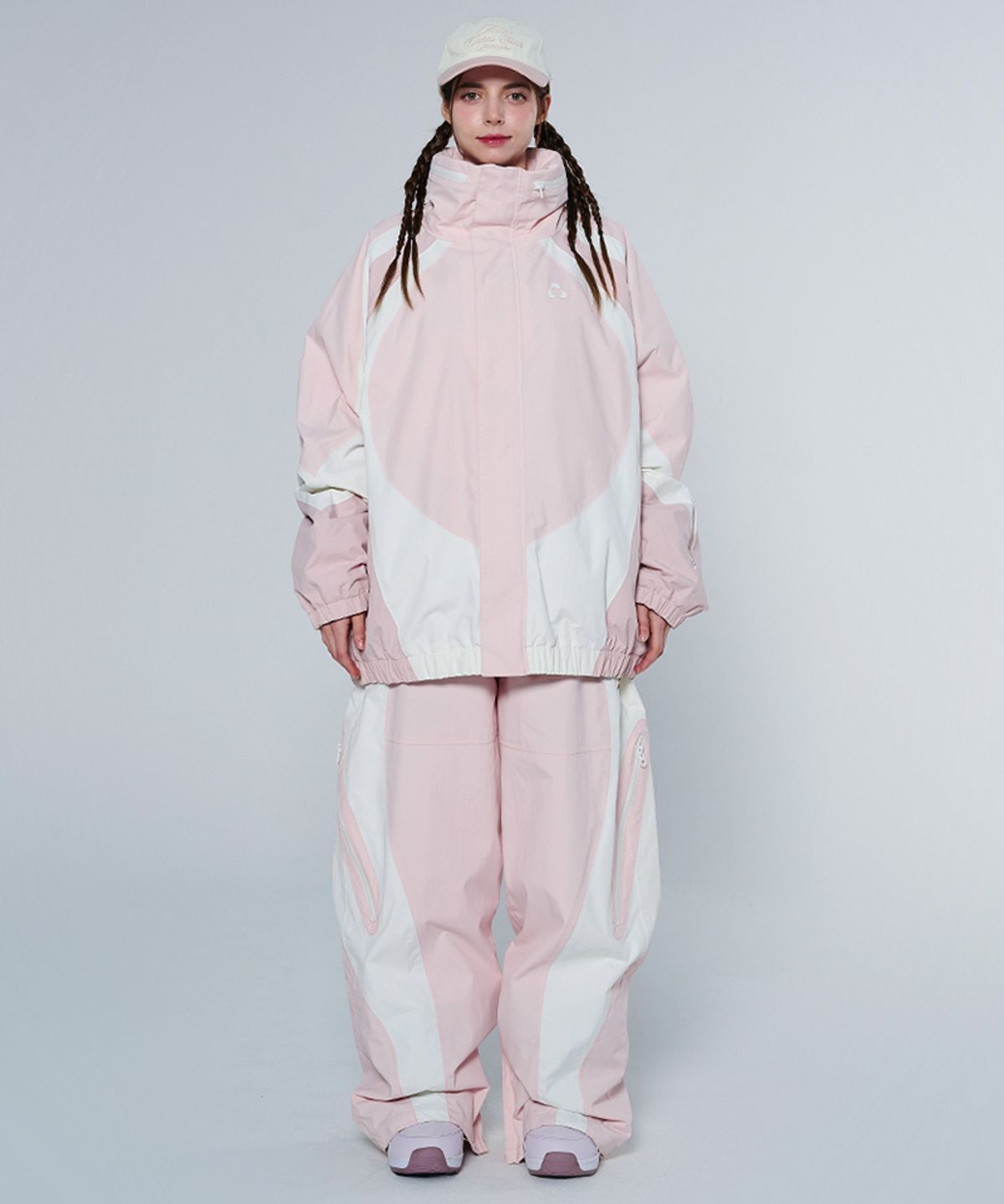 돌아우터웨어(DOLL OUTERWEAR) [DOLL X DUMDIDUM] 2425 알타 자켓&팬츠 보드복 세트 PINK 남녀공용