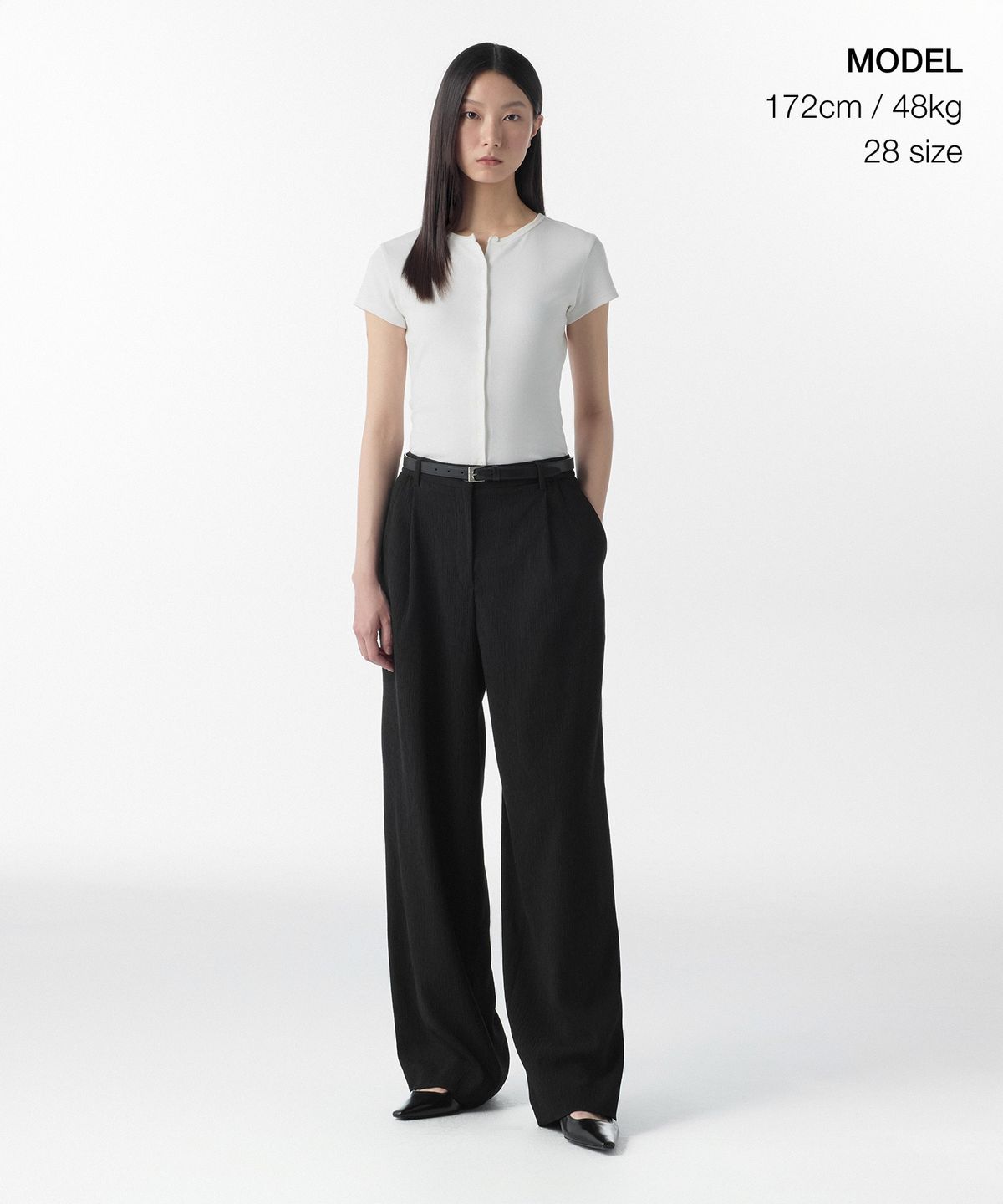 무신사 스탠다드 우먼(MUSINSA STANDARD WOMAN) 우먼즈 크링클 원 턱 와이드 밴딩 팬츠 [블랙]