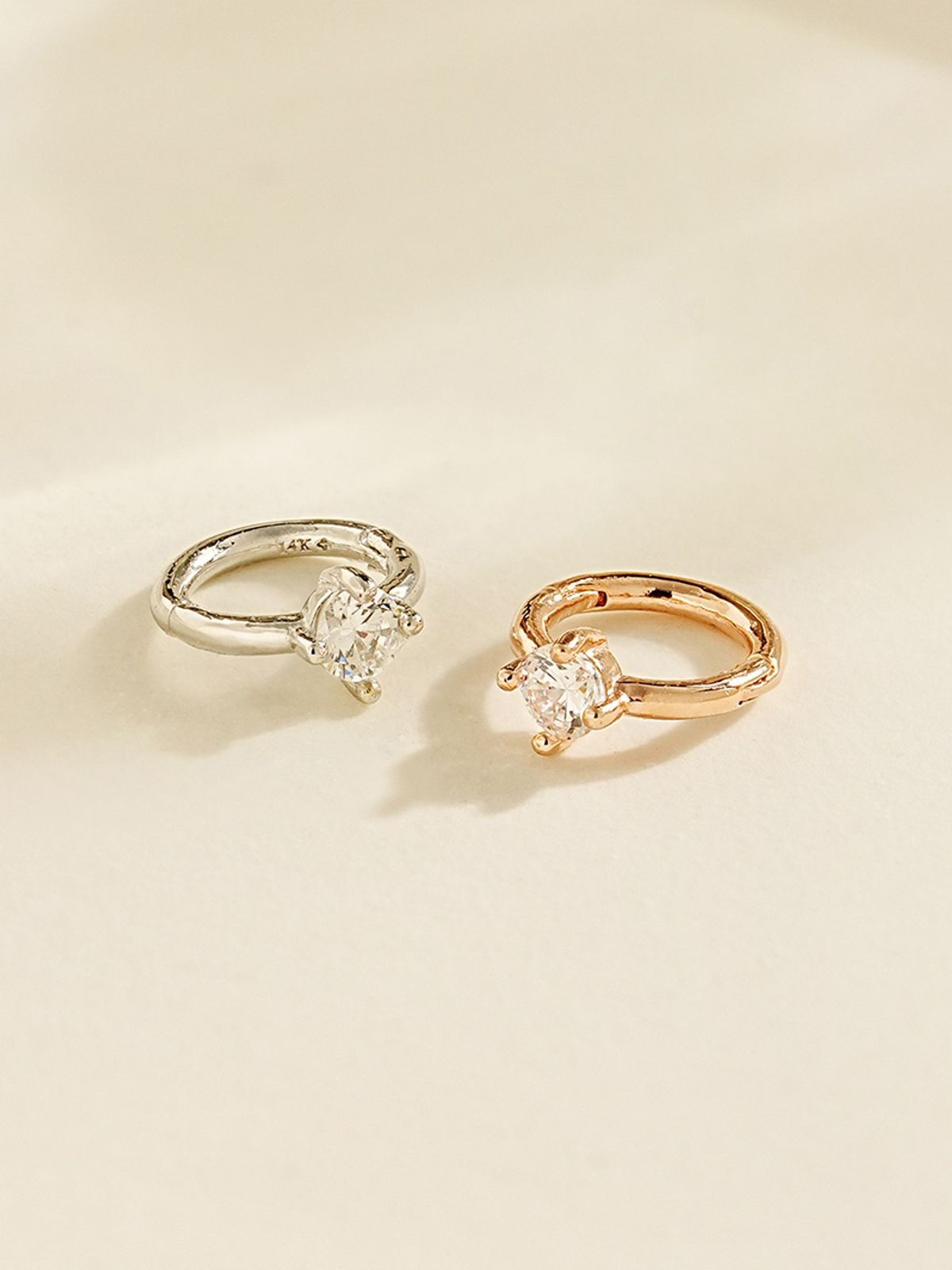 미니멀피어싱(MINIMALPIERCING) 14K 포인트 큐빅 세그먼트 링 피어싱 귀걸이