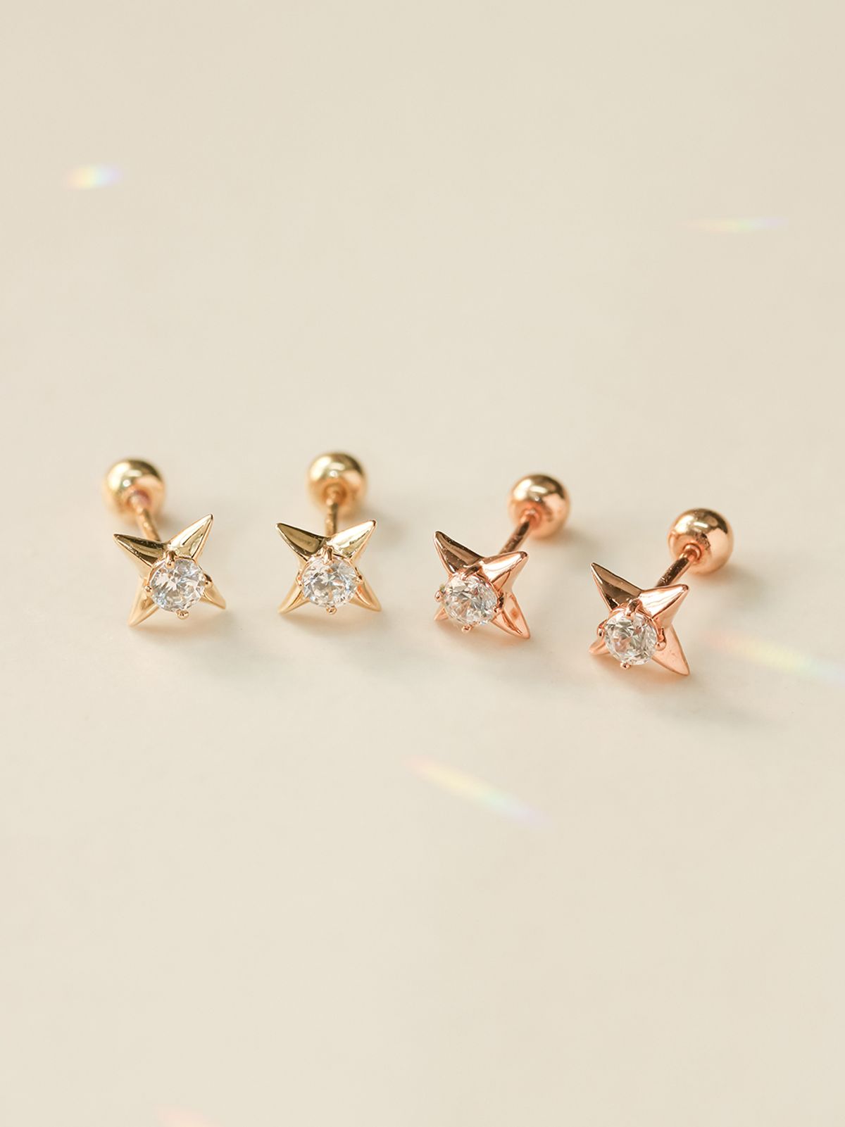 미니멀피어싱(MINIMALPIERCING) 14K 스터드 큐빅 피어싱 귀걸이