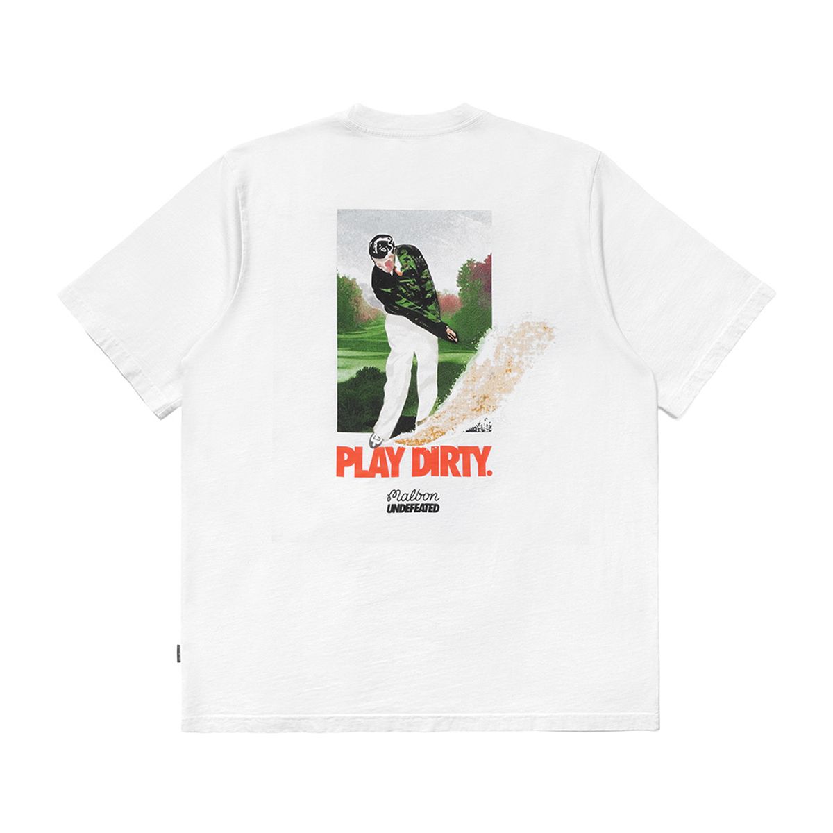 말본 골프(MALBON GOLF) [MALBON X UNDEFEATED] 플레이 더티 티셔츠 WHITE (MAN)