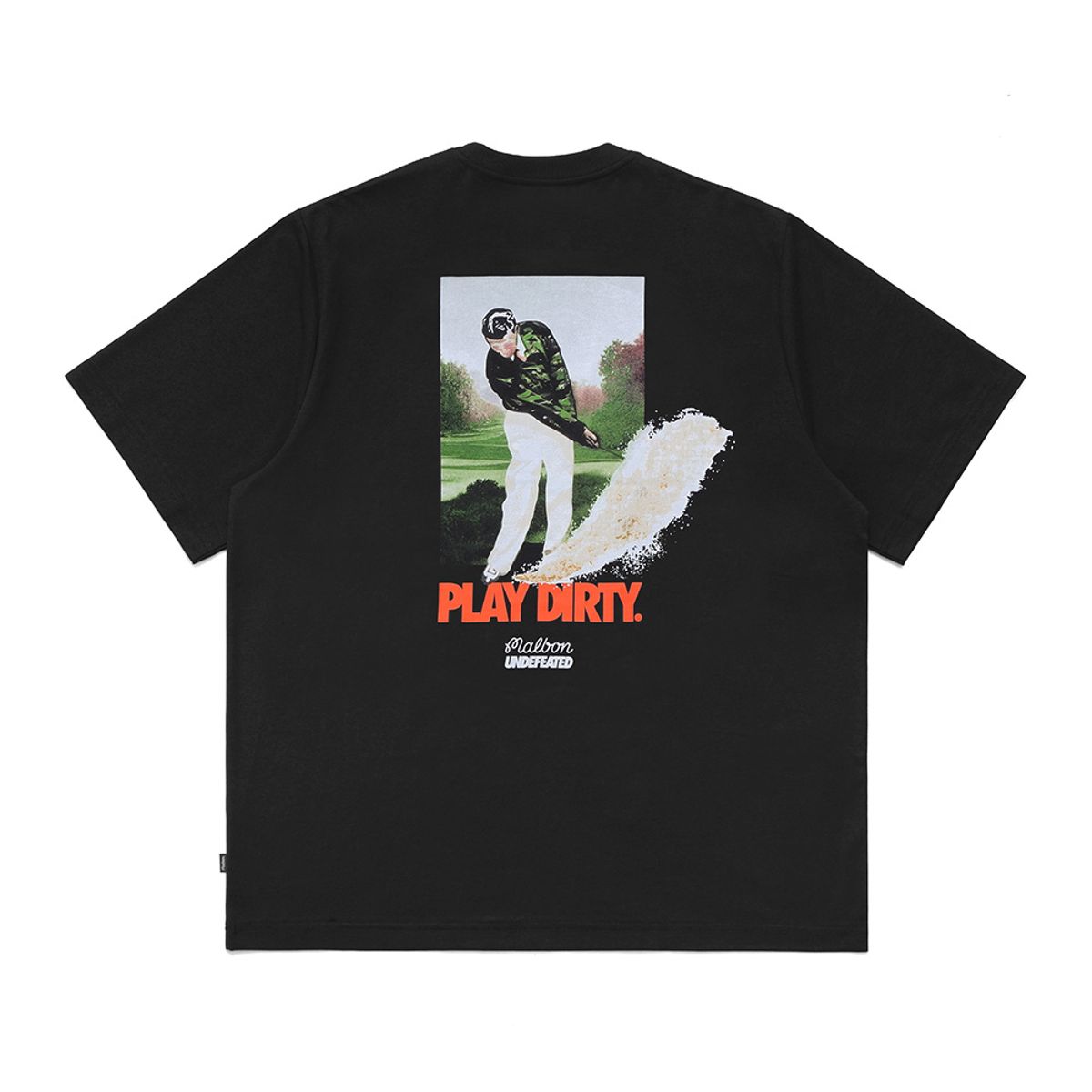 말본 골프(MALBON GOLF) [MALBON X UNDEFEATED] 플레이 더티 티셔츠 BLACK (MAN)